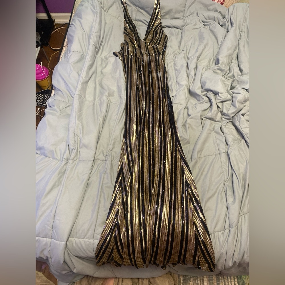 Elegant Black and Gold Striped Gown